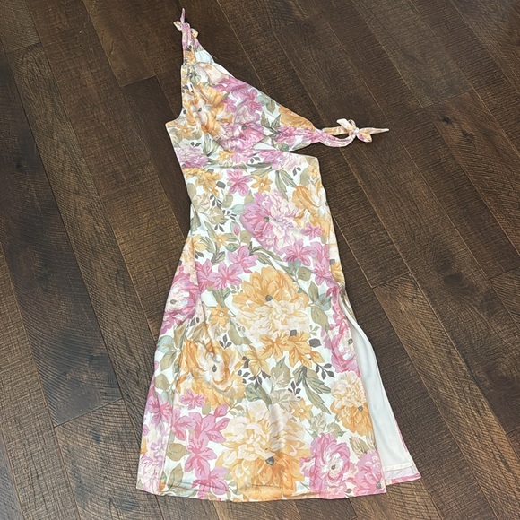 Showpo Glaucus Midi Dress - One Shoulder Cut Out Dress in Elegant Rose - Picture 7 of 10